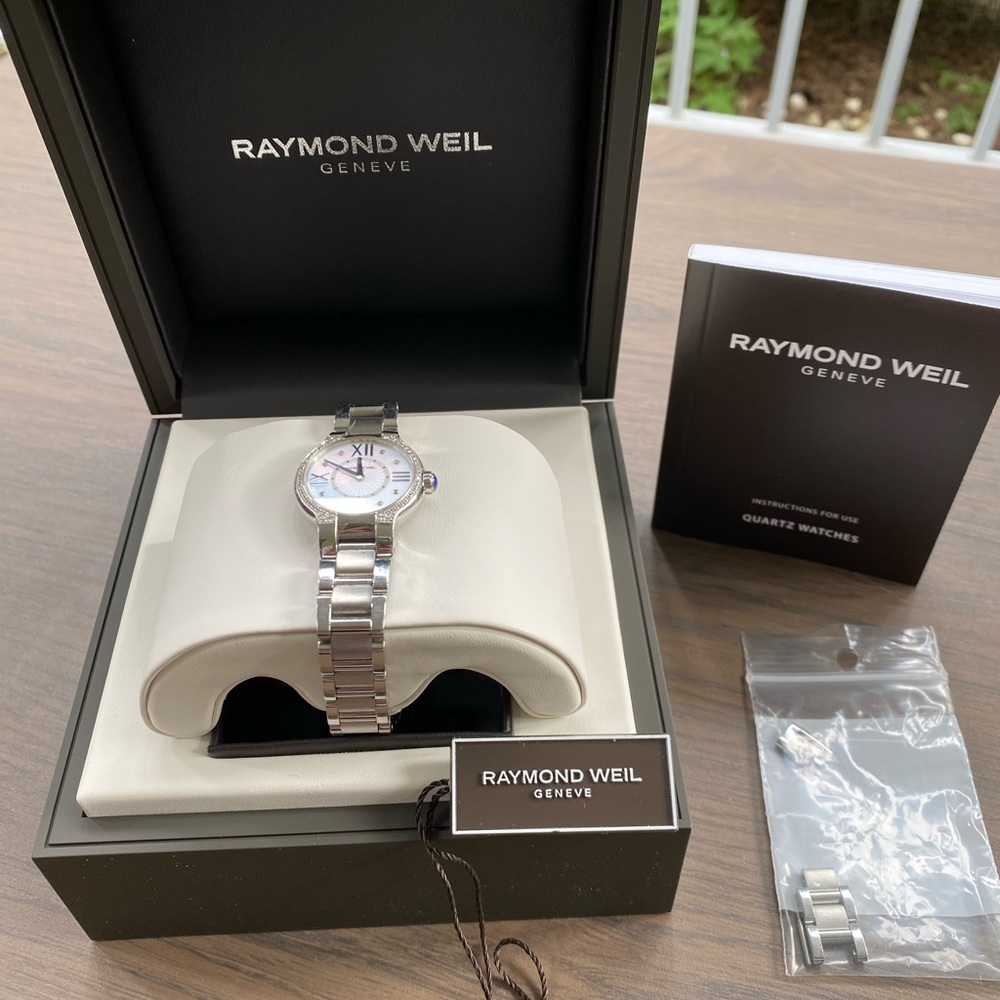 Raymond Weil Noemia Diamond Watch